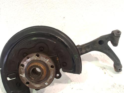 left-front-steering-knuckle-vw-passat-b55-3b3-2000-2001-2002-2003-2004-2005-32108100 main image