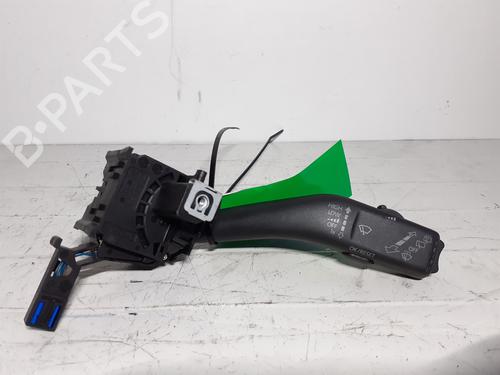 Used Steering column stalk VW CADDY III Box Body/MPV (2KA, 2KH, 2CA, 2CH) 1.9 TDI (105 hp) 24883967