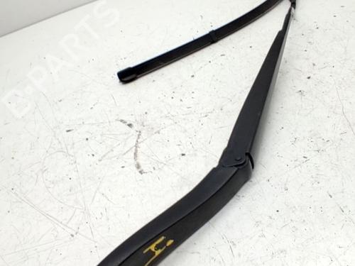 front-windshield-wiper-arm-ford-tourneo-courier-b460-mpv-2014-36257810 main image
