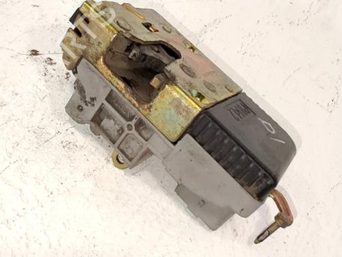 Front left lock CITROËN C8 (EA_, EB_) 2.2 HDi | BP35968195C98 - Image 2