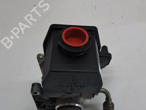 Used Steering pump MERCEDES-BENZ C-CLASS (W202) C 250 Turbo-D (202.128) (150 hp) 23974489