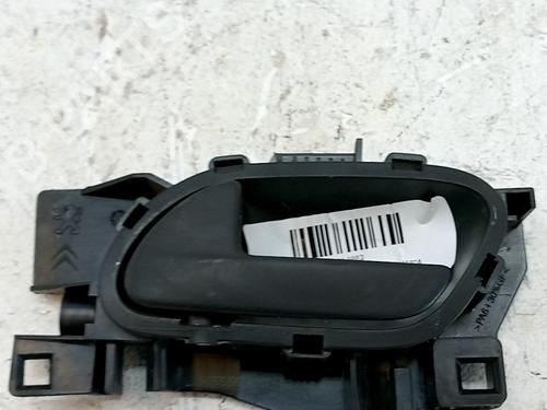 Used Front left interior door handle Front left interior door handle TOYOTA PROACE Van (MDZ_) 2.0 D4d (MDZA) (144 hp) 36523383 36523383