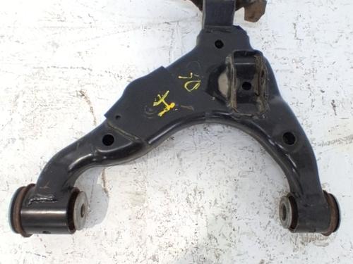 Used Left front suspension arm Left front suspension arm 38417035 38417035