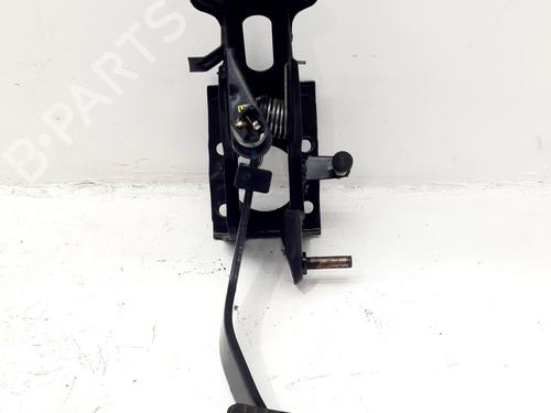 Pedal freno Pedal freno 38168091 38168091