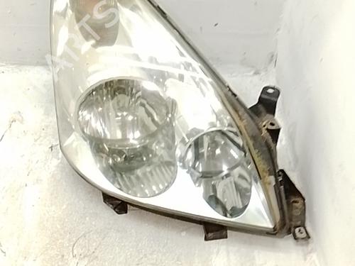 Used Right headlight Right headlight TOYOTA COROLLA Verso (ZER_, ZZE12_, R1_) 2.2 D-4D (AUR10_, AUR10R) (136 hp) 36321485 36321485
