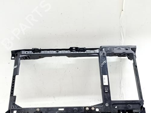 Frontplade/Frontkurv OPEL CORSA F (P2JO) 1.2 (68) (101 hp) 32312558