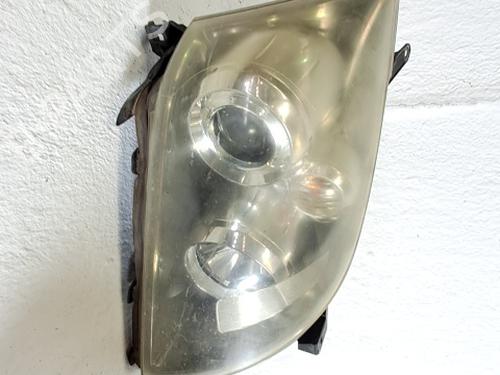 Right headlight TOYOTA AVENSIS Saloon (_T25_) 2.0 D-4D (ADT250_, ADT250R) | BP29559187C29 