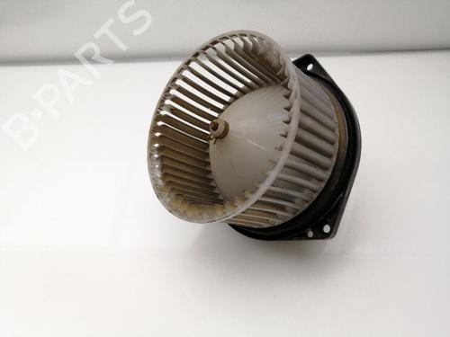 Used Heater blower motor SUZUKI GRAND VITARA I (FT, HT) 2.0 HDI 110 16V 4x4 (SQ420D, TD83V) (109 hp) 23458391
