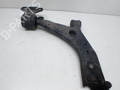 Used Right front suspension arm FORD FOCUS III 1.0 EcoBoost (125 hp) 31580474