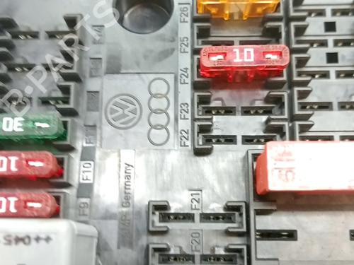 Fuse box AUDI A3 (8P1) 1.9 TDI | BP31609754E1