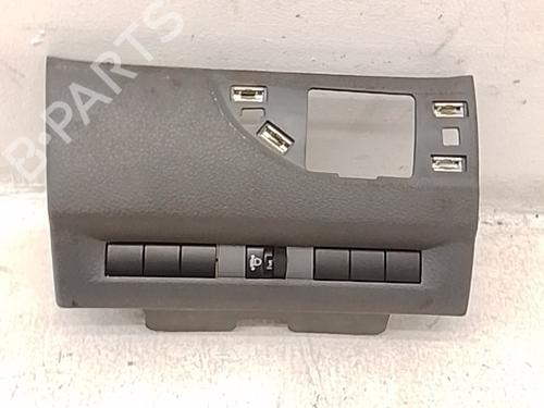 forlygtekontakt-opel-vivaro-c-van-k0-2019-36317845 main image