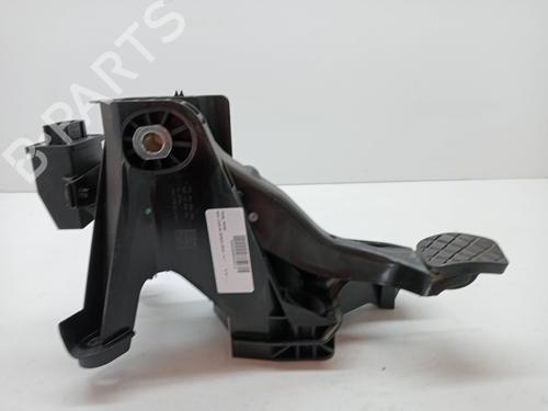 Used Break pedal SEAT LEON (5F1) 1.6 TDI (110 hp) 23351920