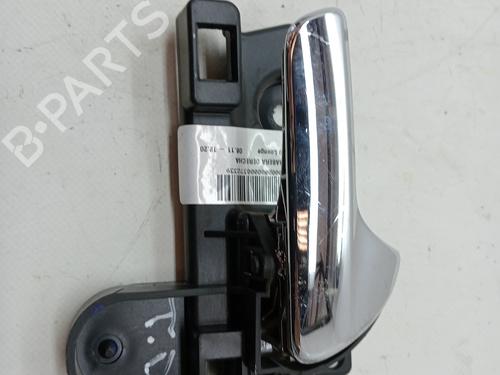 Klamka wewnętrzna drzwi tylnych prawych FIAT FREEMONT (345_) 2.0 JTD K68103386AB
