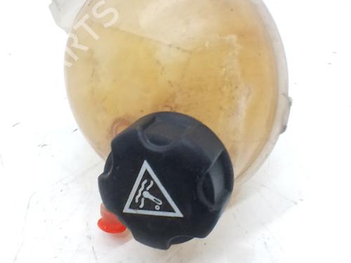 Ekpansionstank OPEL CROSSLAND X / CROSSLAND (P17, P2QO) 1.6 Turbo D (75) (99 hp) 32106156