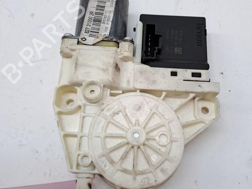 Portierruitmotor linksachter RENAULT MEGANE III Hatchback (BZ0/1_, B3_) 1.5 dCi (106 hp) 26192294