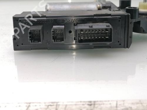 Højre fortil elrude kontakt PEUGEOT 307 SW (3H) 2.0 HDI 110 (107 hp) 23939810