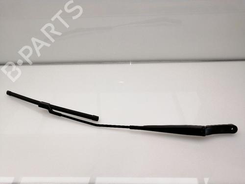 Front windshield wiper arm VW GOLF VII (5G1, BQ1, BE1, BE2) 1.6 TDI | BP23856818C143 