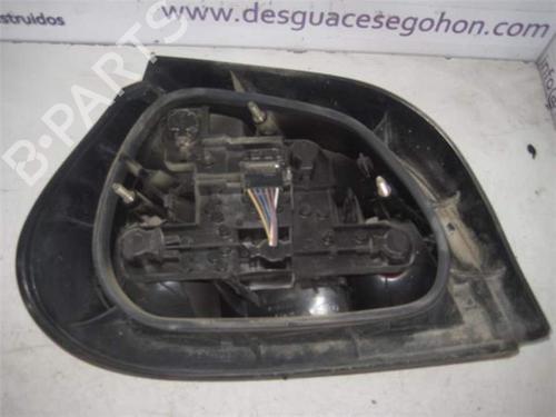 Used Right taillight RENAULT MEGANE I (BA0/1_) 1.4 16V (BA0D, BA1H, BA0W, BA10) (95 hp) 25458784