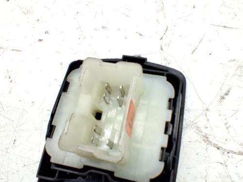 Left front window switch DACIA SANDERO II 1.5 Blue dCi 95 (B8JL) | BP36257965I27 - Image 2