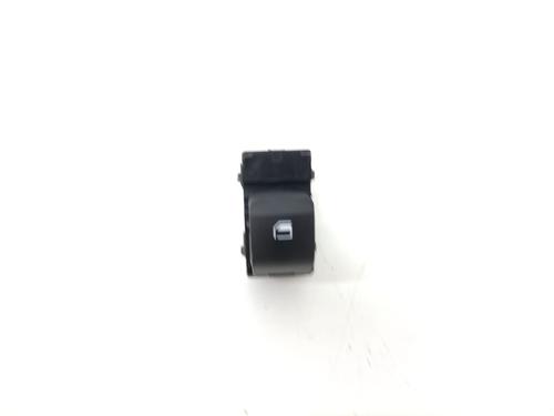 Højre bagtil elrude kontakt HYUNDAI i20 III (BC3, BI3) 1.0 T-GDI (101 hp) 28037128