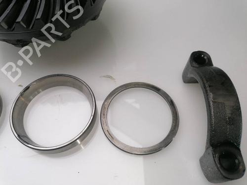 Front differential NISSAN SERENA (C23) 2.3 D | BP23941355M23