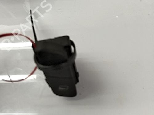 Used Right rear window switch VW POLO IV (9N_, 9A_) 1.4 16V (75 hp) 31062140