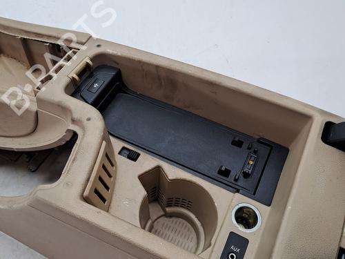 Armrest / Center console BMW 3 Touring (E91) 320 d | BP23358546I20 