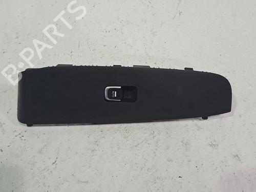 Used Right front window switch KIA SORENTO III (UM) 2.2 CRDi 4WD (200 hp) 25999627
