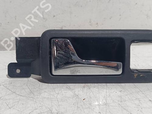 Venstre foran invendig håndtak VW GOLF IV (1J1) 1.6 (100 hp) 25986779