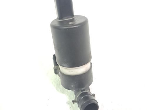 Used Washer pump RENAULT MEGANE III Hatchback (BZ0/1_, B3_) 1.2 TCe (BZ2B, BZ11) (116 hp) 28108470