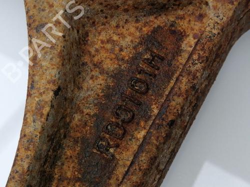 Used Right rear suspension arm SUZUKI GRAND VITARA II (JT, TE, TD) 1.9 DDiS All-wheel Drive (JT419, TD44, JB419WD, JB419XD,... (129 hp) 23936360