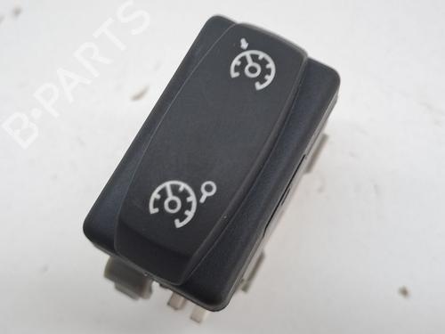 Elektronisk modul RENAULT TWINGO II (CN0_) 1.5 dCi (CN0E) (64 hp) 23367157