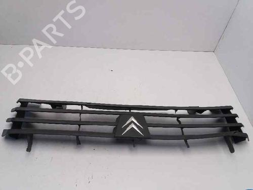 Used Grille CITROËN C15 Box Body/MPV (VD_) 1.8 D (60 hp) 24107349