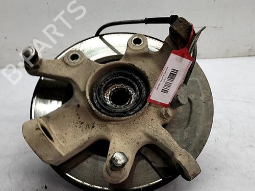 Venstre Styrespindel Lejehus Venstre Styrespindel Lejehus NISSAN TERRANO II (R20) 2.7 TDi 4WD (125 hp) 35779289 35779289