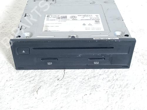 Bilradio VW TIGUAN (5N_) 2.0 TDI 4motion (150 hp) 31153572