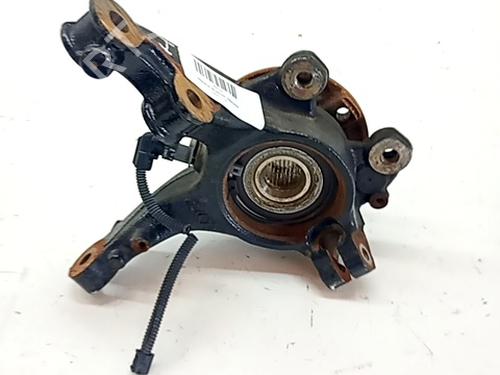 Used Left front steering knuckle CITROËN C4 III (BA_, BB_, BC_) 1.2 PureTech 130 (BAHNSA, BAHNSB) (130 hp) 30920954