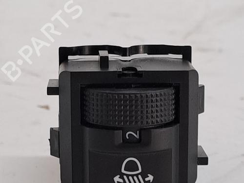 Used Headlight switch PEUGEOT 2008 II (UD_, US_, UY_, UJ_, UR_, UC_) 1.2 PureTech 100 (USHNK) (101 hp) 23376140