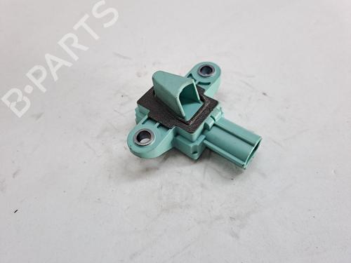 Elektronisk sensor AUDI A4 B8 (8K2) 2.0 TDI (136 hp) 24172087
