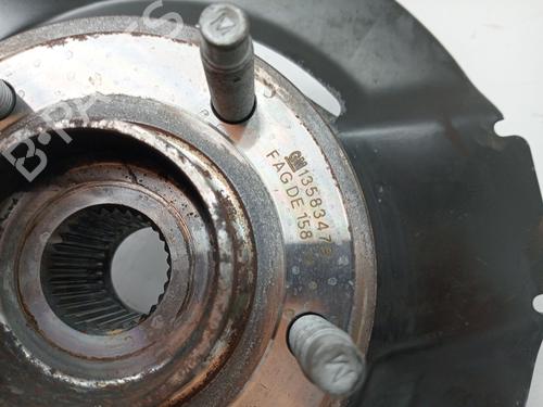 Left front steering knuckle OPEL ZAFIRA TOURER C (P12) 2.0 CDTi (75) | BP23354165M25 