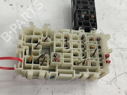 Fuse box LAND ROVER RANGE ROVER EVOQUE (L538) 2.0 D 4x4 | BP39555789E1 - Image 4