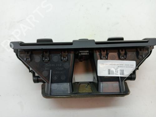 Used Air vent BMW 1 (E87) 118 d (143 hp) 23357387