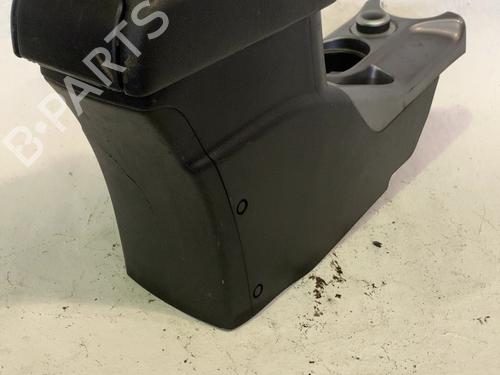 Middle console MITSUBISHI OUTLANDER II (CW_W) 2.0 DI-D (CW8W) | BP34527726I22 - Image 2