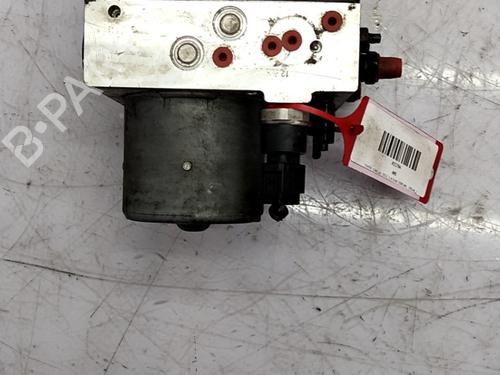 Used ABS pump TOYOTA COROLLA (_E12_) 2.0 D-4D (CDE120R, CDE120L_) (110 hp) 32286011