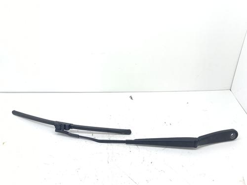 Used Front windshield wiper arm BMW X3 (F25) xDrive 20 d (184 hp) 28957458
