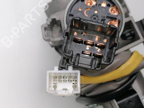 Used Ignition barrel MITSUBISHI L200 / TRITON (KJ_, KK_, KL_) 2.2 DI-D 4WD (150 hp) 23458670