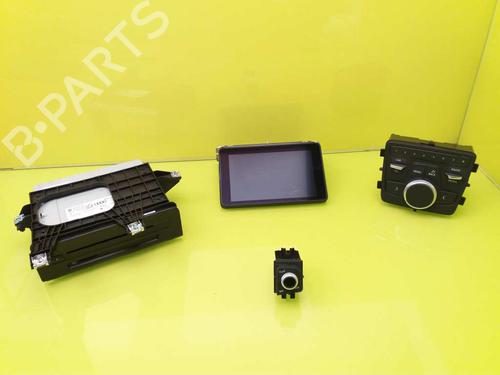 Radio AUDI A4 B9 Avant (8W5, 8WD) 2.0 TFSI | BP23404832E6 