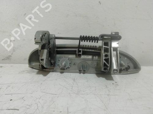 Used Front left exterior door handle RENAULT MEGANE I Classic (LA0/1_) 1.6 e (LA0F, LA0S) (90 hp) 25455109