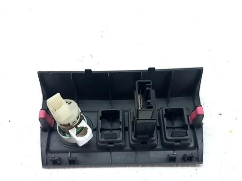 Front left lock TOYOTA RAV 4 III (_A3_) 2.2 D 4WD (ALA30_, ALA30R) | BP29556481C98 