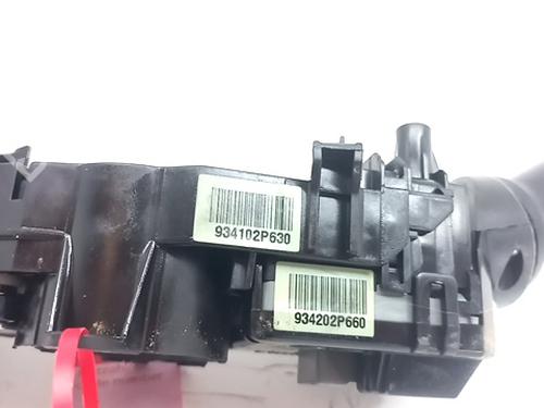 Switch KIA SORENTO II (XM) 2.0 CRDi | BP30622295I30