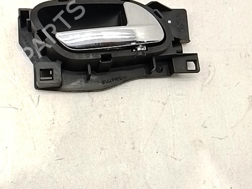 puxador-interior-tras-direito-kia-stonic-yb-2017-36072637 main image